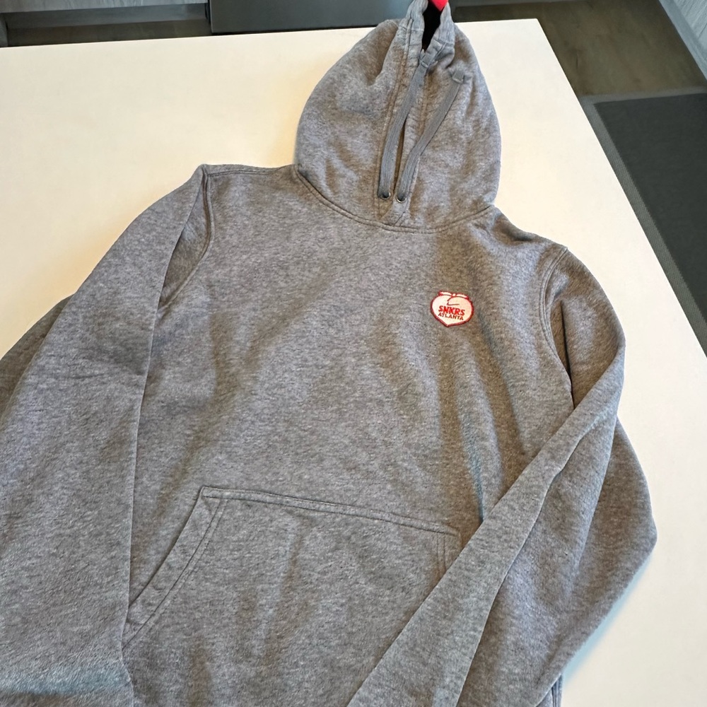 Nike SNKRS Atlanta exclusive hoodie size small